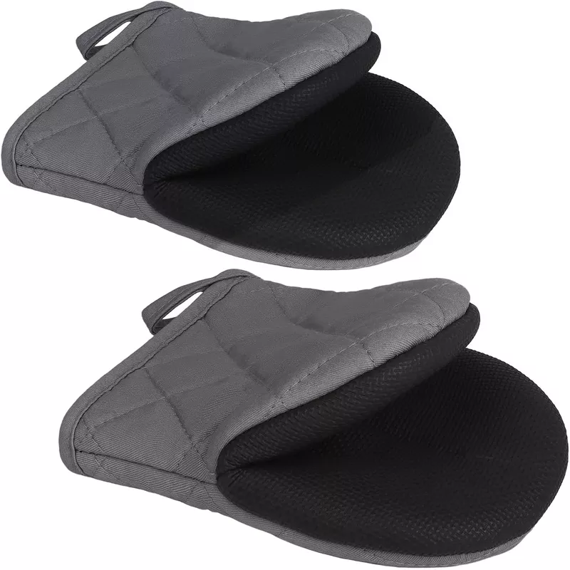 1 Pair Short Oven Mitts - Silicone Kitchen Oven Gloves High Heat Resistant 500, Mini Oven Mits with Non-Slip Grip Surfaces and Hanging Loop for BBQ, Baking, Cooking and Grilling (Solid Gray)
